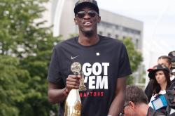 开云体育app-马刺绝杀辽宁队，西亚卡姆带队取胜