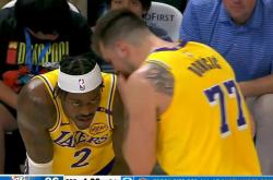 开云体育中国-雷霆大胜湖人，安东尼斯换踢